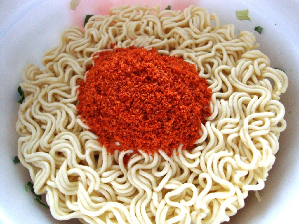 Paldo Bowl Noodle Soup, Kimchi Flavor - SNACKEROO