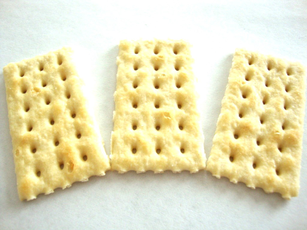 Click to Buy M.Y. San SkyFlakes Crackers