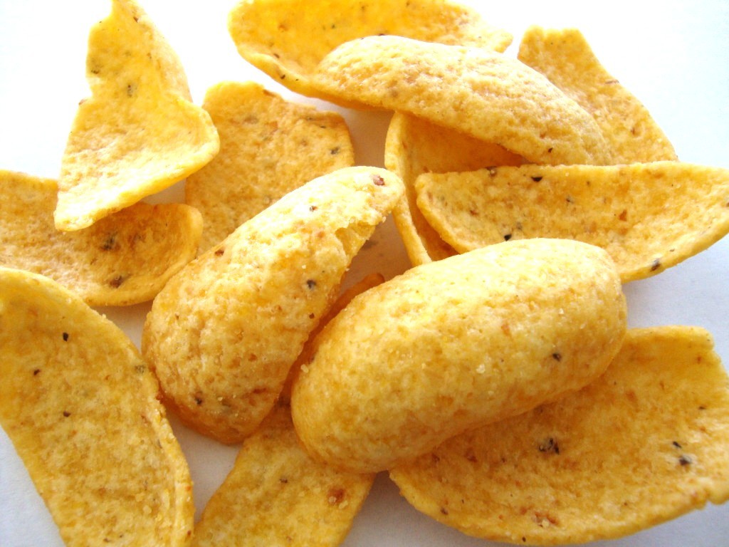 Click to Buy Fritos Scoops Corn Chips