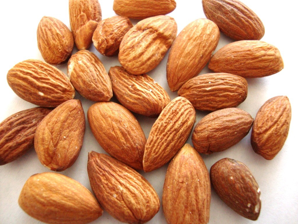 Click to Buy Blue Diamond Whole Natural Almonds