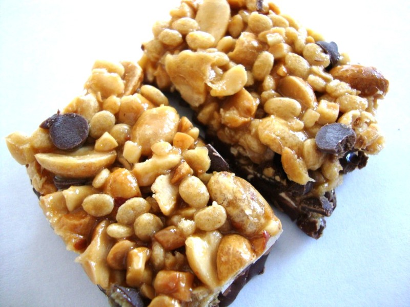 NATURE VALLEY Protein Chewy Granola Bars Peanut Butter Dark
