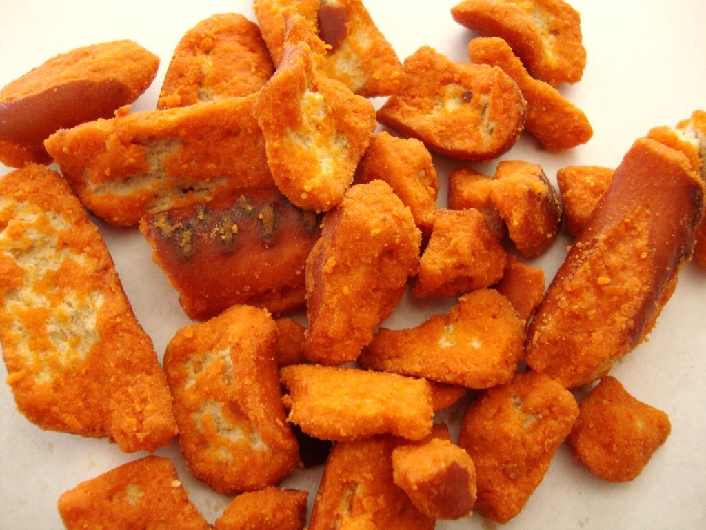 Click to Buy Snyder's of Hanover Hot Buffalo Wing Pretzel Pieces