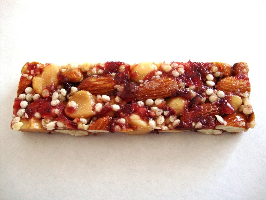Click to Buy KIND Plus Bars, Cranberry Almond + Antioxidants