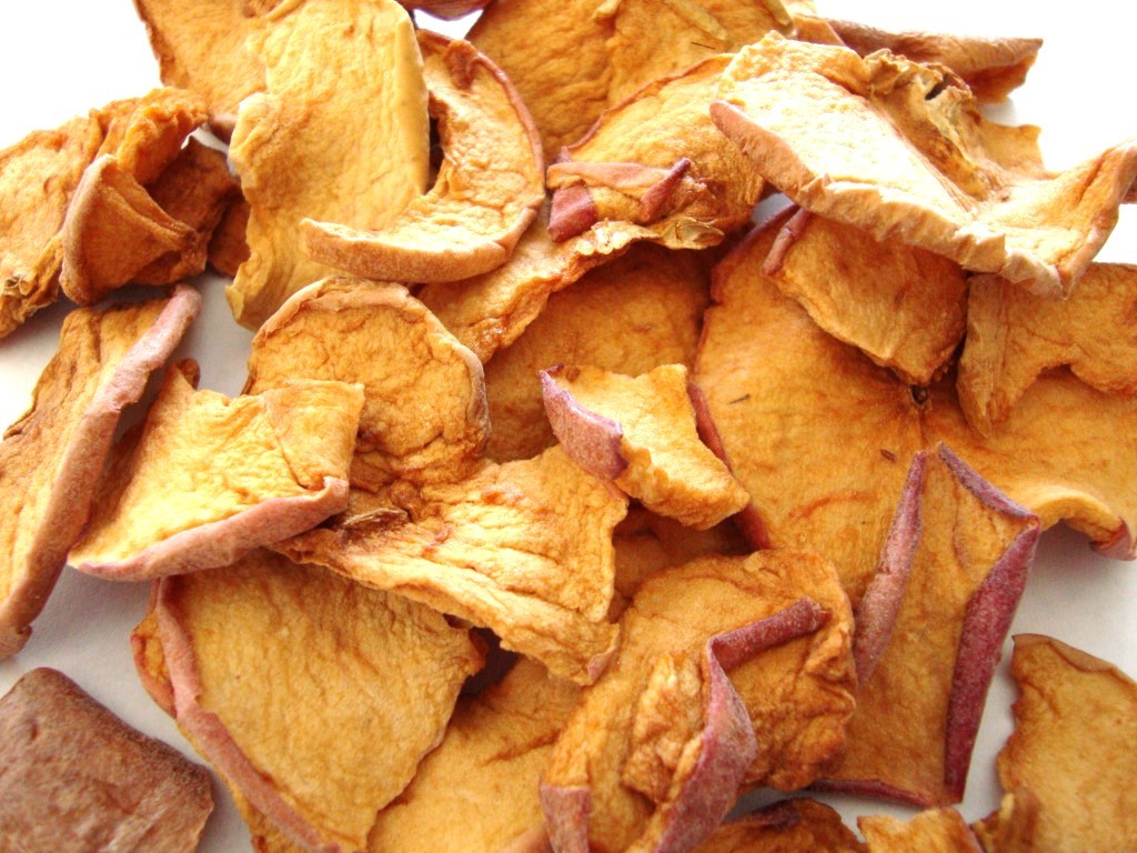 Click to Buy Bare Fruit Cinnamon Apple Chips