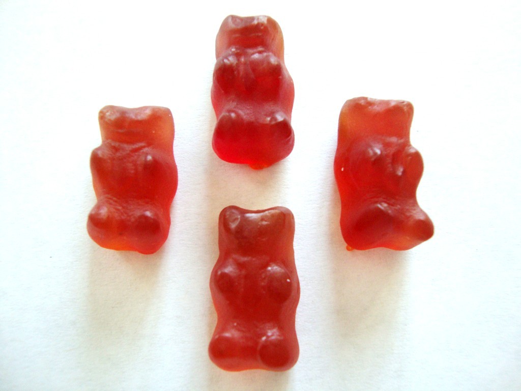 Click to Buy YumEarth Naturals Gummy Bears