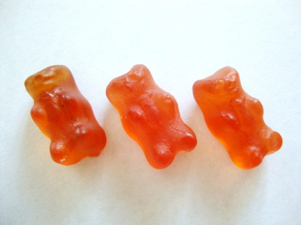 Click to Buy YumEarth Naturals Gummy Bears