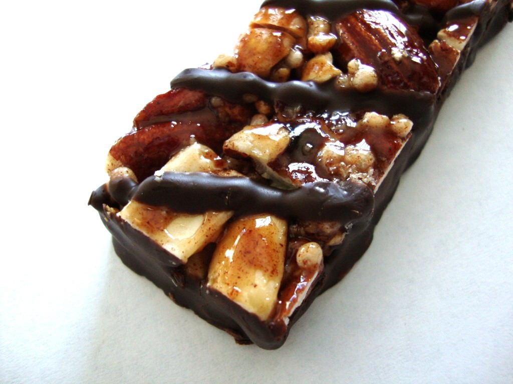 Click to Buy KIND Nuts & Spices Bars, Dark Chocolate Cinnamon Pecan