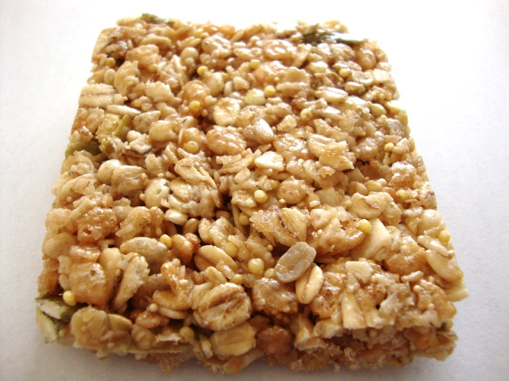 Click to Buy KIND Healthy Grains Bars, Maple Pumpkin Seeds with Sea Salt