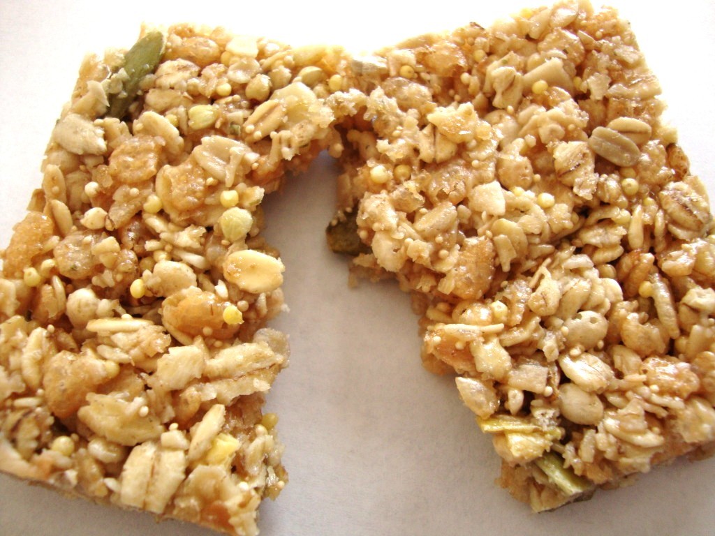 Click to Buy KIND Healthy Grains Bars, Maple Pumpkin Seeds with Sea Salt