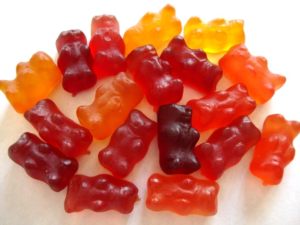 Click to Buy YumEarth Naturals Gummy Bears