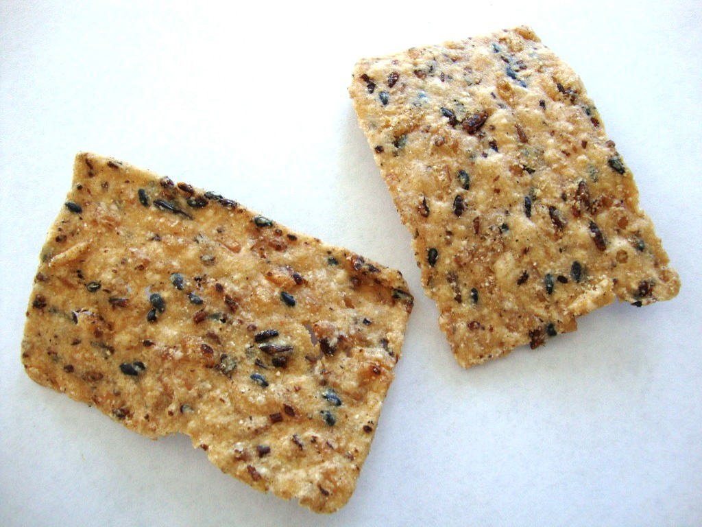 wild riceworks gourmet wildrice crisps, Sea Salt and Black Sesame