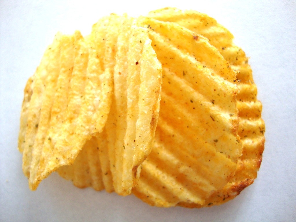 Click to Buy Lay's Wavy Mango Salsa Potato Chips