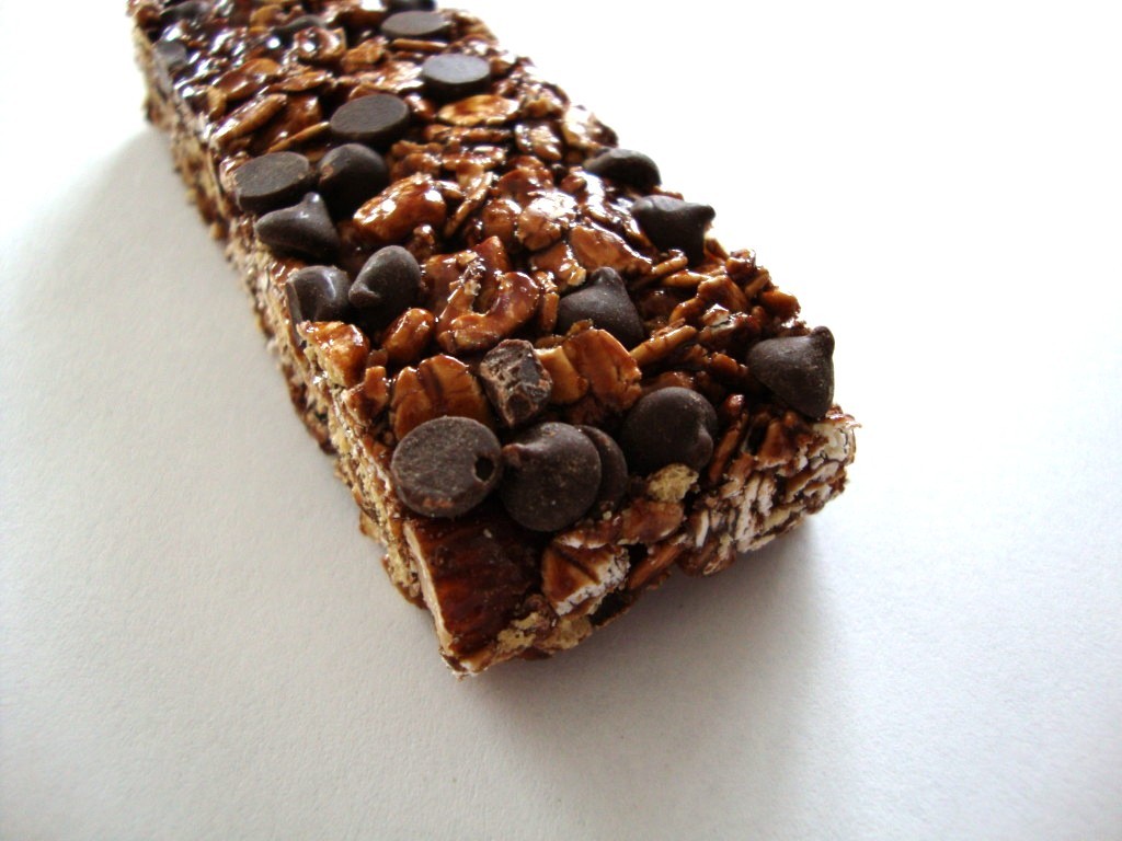 Click to Buy Kashi Dark Mocha Almond Chewy Granola Bars