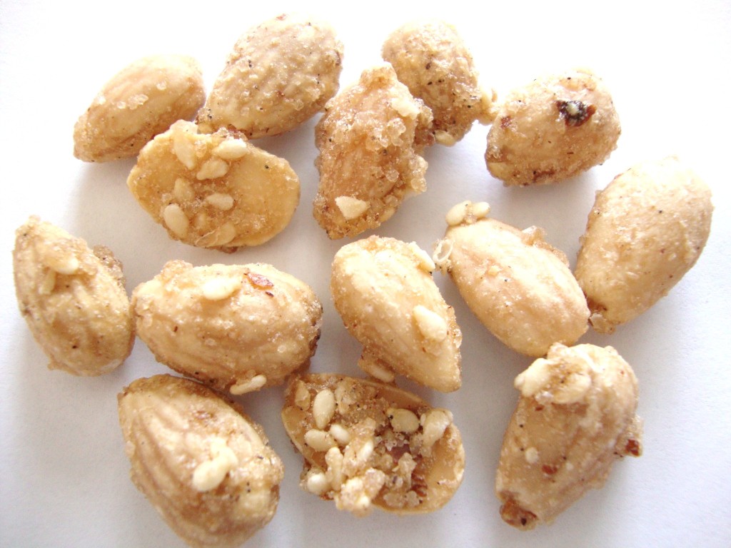 Click to Buy Sahale Snacks Honey Almonds Glazed Mix