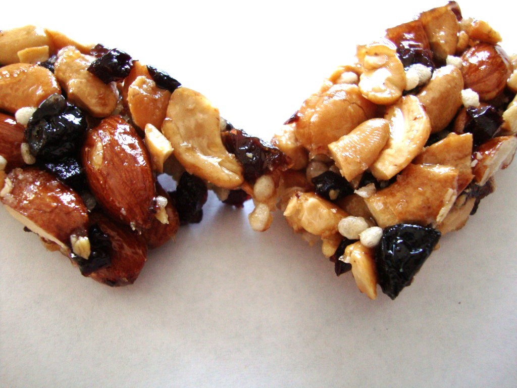 Click to Buy KIND Fruit & Nut Bars, Blueberry Vanilla & Cashew