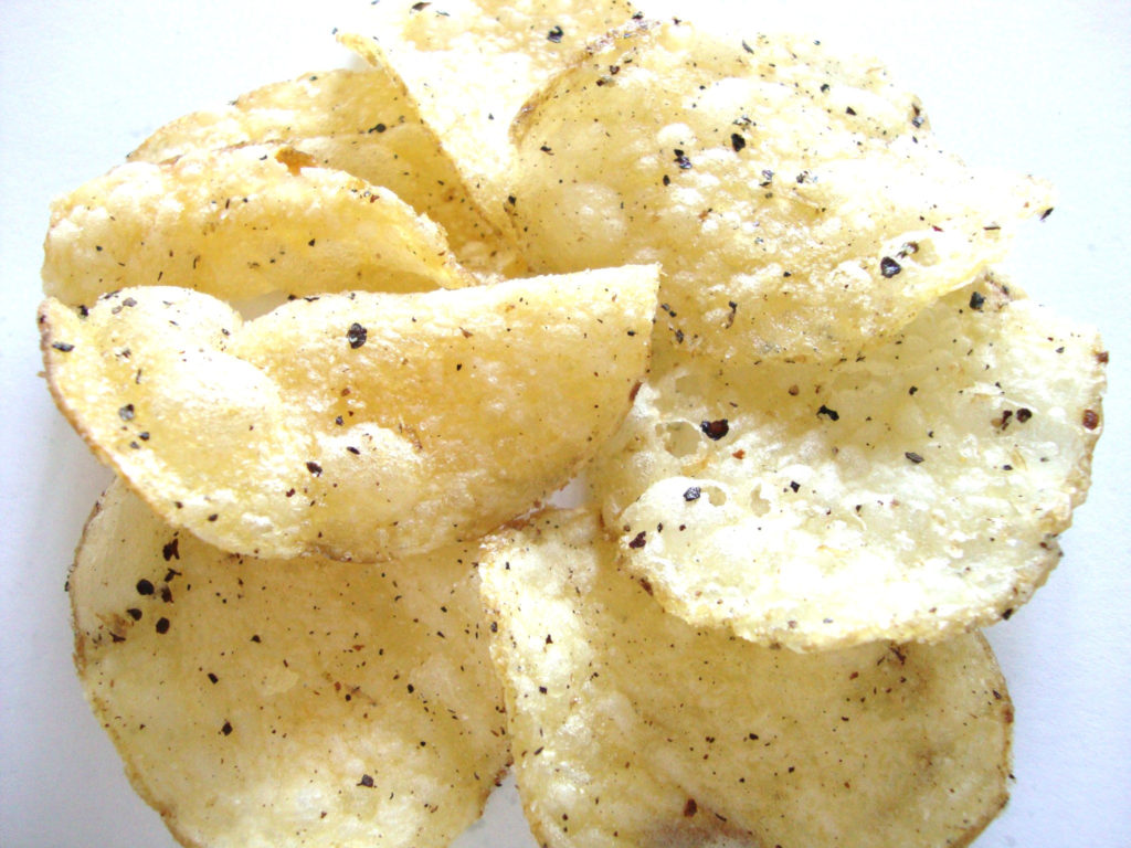 Click to Buy Dirty Potato Chips, Cracked Pepper & Sea Salt