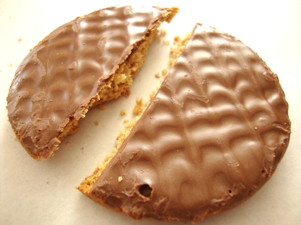 Click to Buy McVitie's Milk Chocolate Digestives