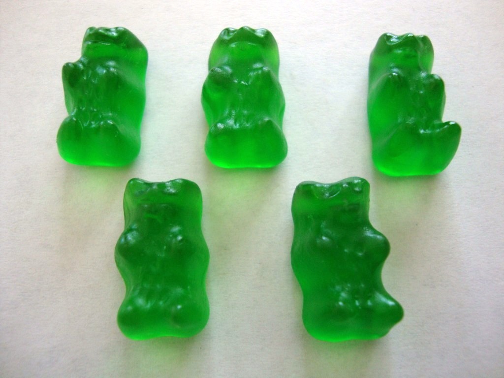 Click to Buy HARIBO Gold-Bears Gummi Candy