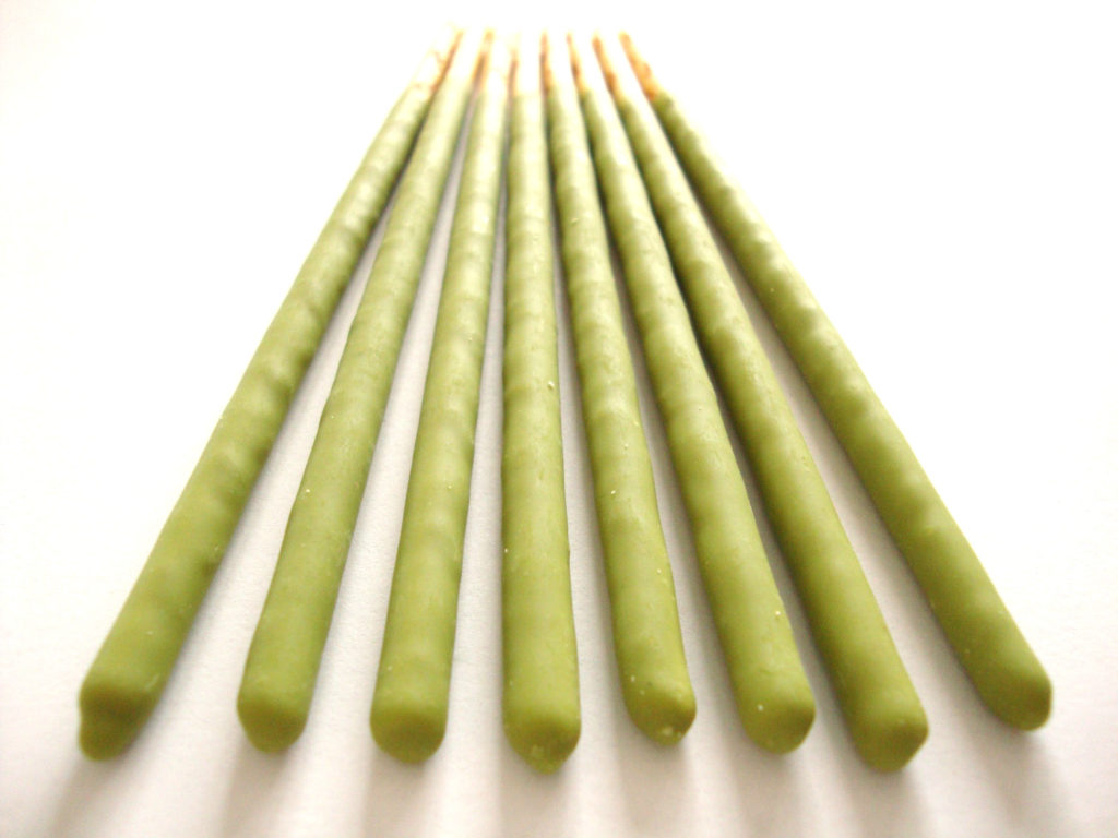 Click to Buy Pocky Matcha Green Tea Cream Covered Biscuit Sticks