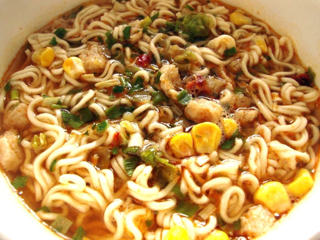 Click to Buy Nissin Bowl Noodles Hot & Spicy, Chicken