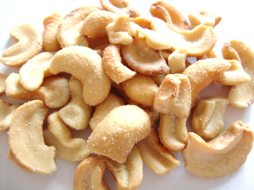 Click to Buy Emerald Roasted & Salted Cashew Halves & Pieces