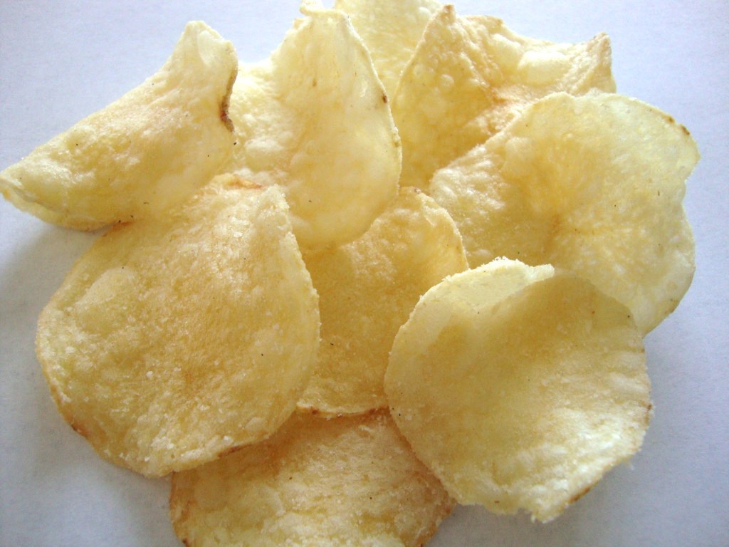 Click to Buy Lay's Kettle Cooked 40% Less Fat Sea Salt & Vinegar Potato Chips