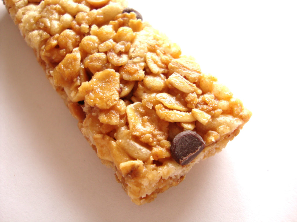 Click to Buy Quaker Peanut Butter Chocolate Chip Chewy Granola Bars