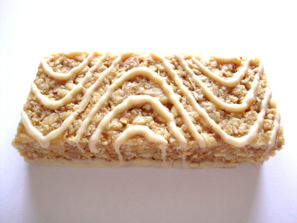 Click to Buy LUNA Bar, White Chocolate Macadamia