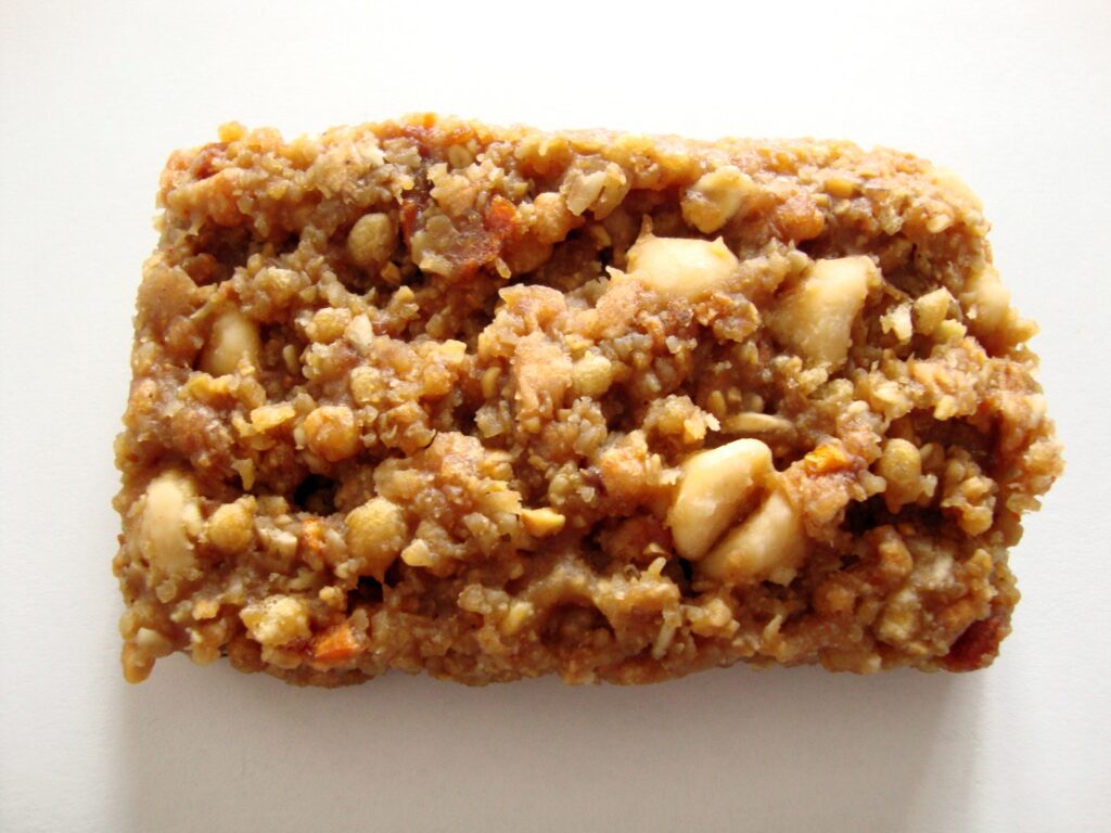 Click to Buy CLIF BAR, Carrot Cake