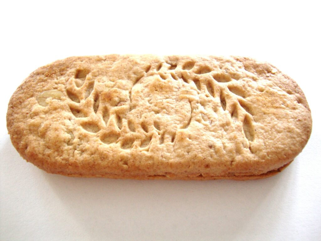 Click to Buy belVita Sandwich Peanut Butter Breakfast Biscuits