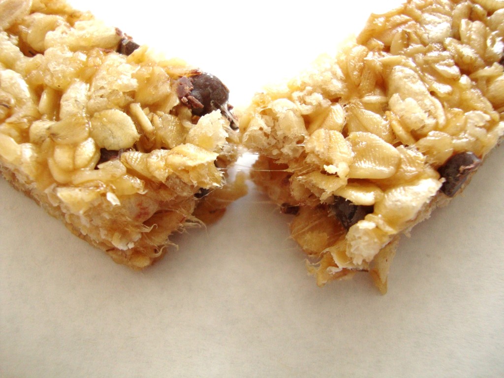 Click to Buy Annie's Homegrown Organic Chocolate Chip Granola Bars