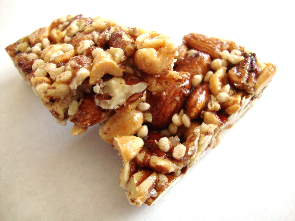 Click to Buy KIND Nuts & Spices Bars, Maple Glazed Pecan & Sea Salt