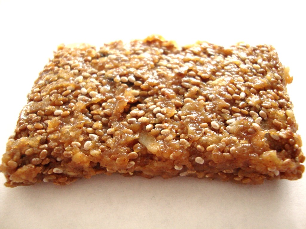 Click to Buy Health Warrior Banana Nut Chia Bars