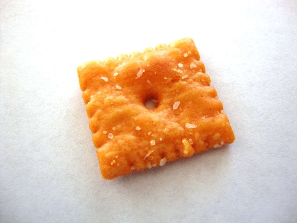 Click to Buy Cheez-It Baked Snack Crackers