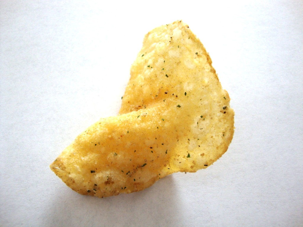 Lay's Kettle Cooked Wasabi Ginger Potato Chips