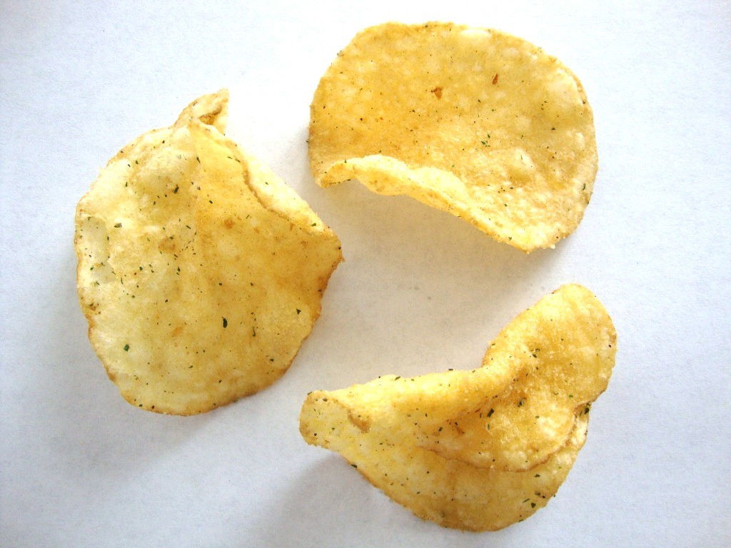 Lay's Kettle Cooked Wasabi Ginger Potato Chips