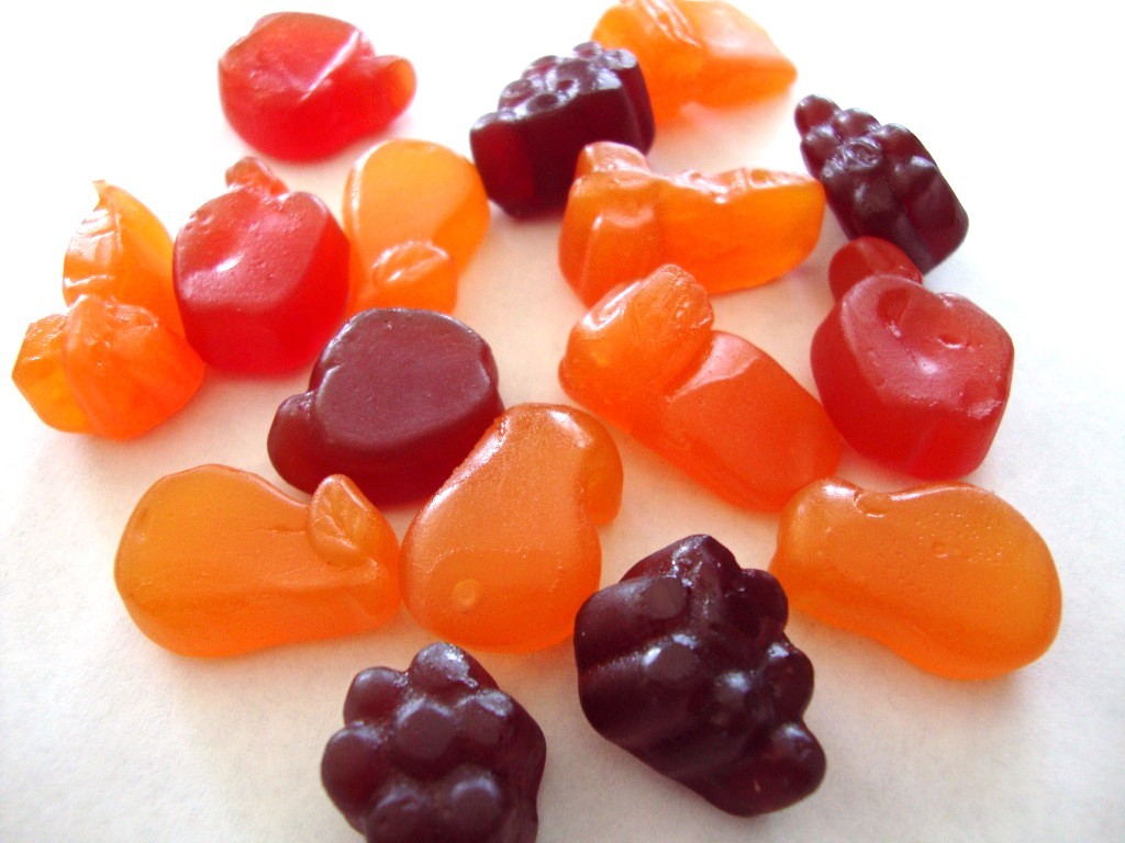 Mott’s Medleys Fruit Flavored Snacks, Assorted Fruit | SNACKEROO