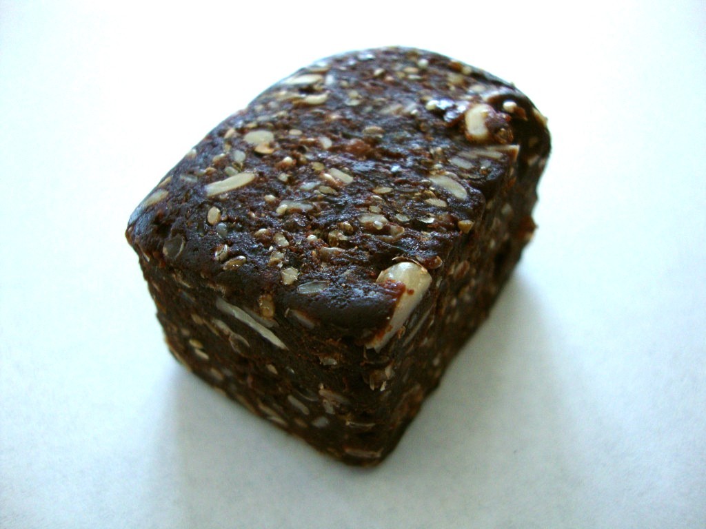Click to Buy Navitas Naturals Cacao Goji Power Snacks