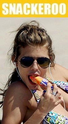 SNACKEROO