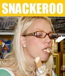 SNACKEROO